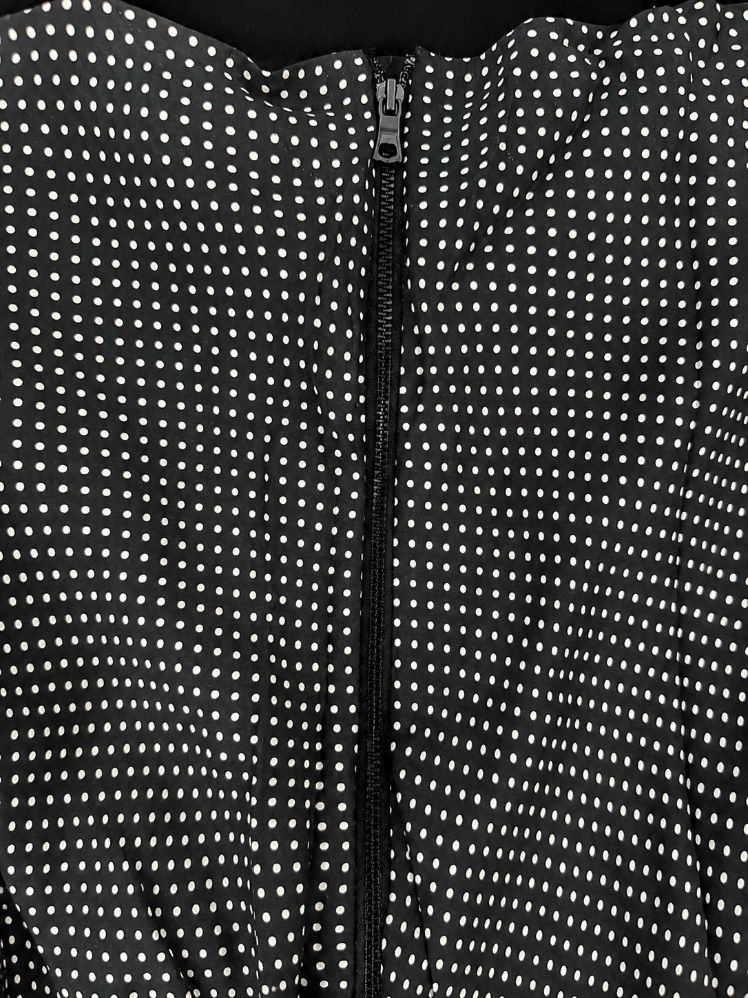 Alice + Olivia Alice + Olivia Ginger Polka Dot Asymmetrical Ruffle Midi Dress Black US 6 | NWT - Vestir