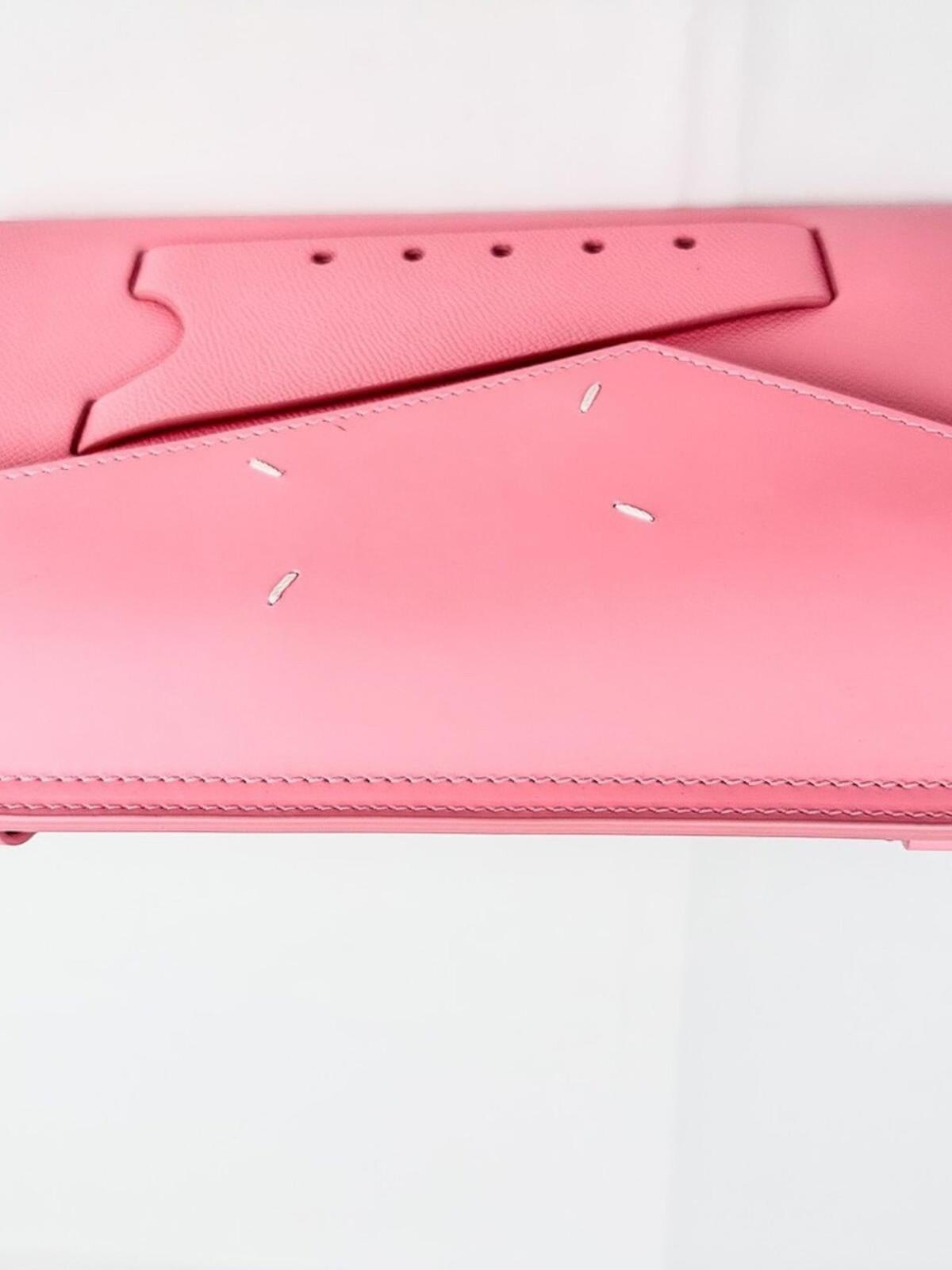 Maison Martin Margiela Maison Margiela Snatched Medium Pink Calfskin Top Handle Bag FW23 | NWT - Vestir