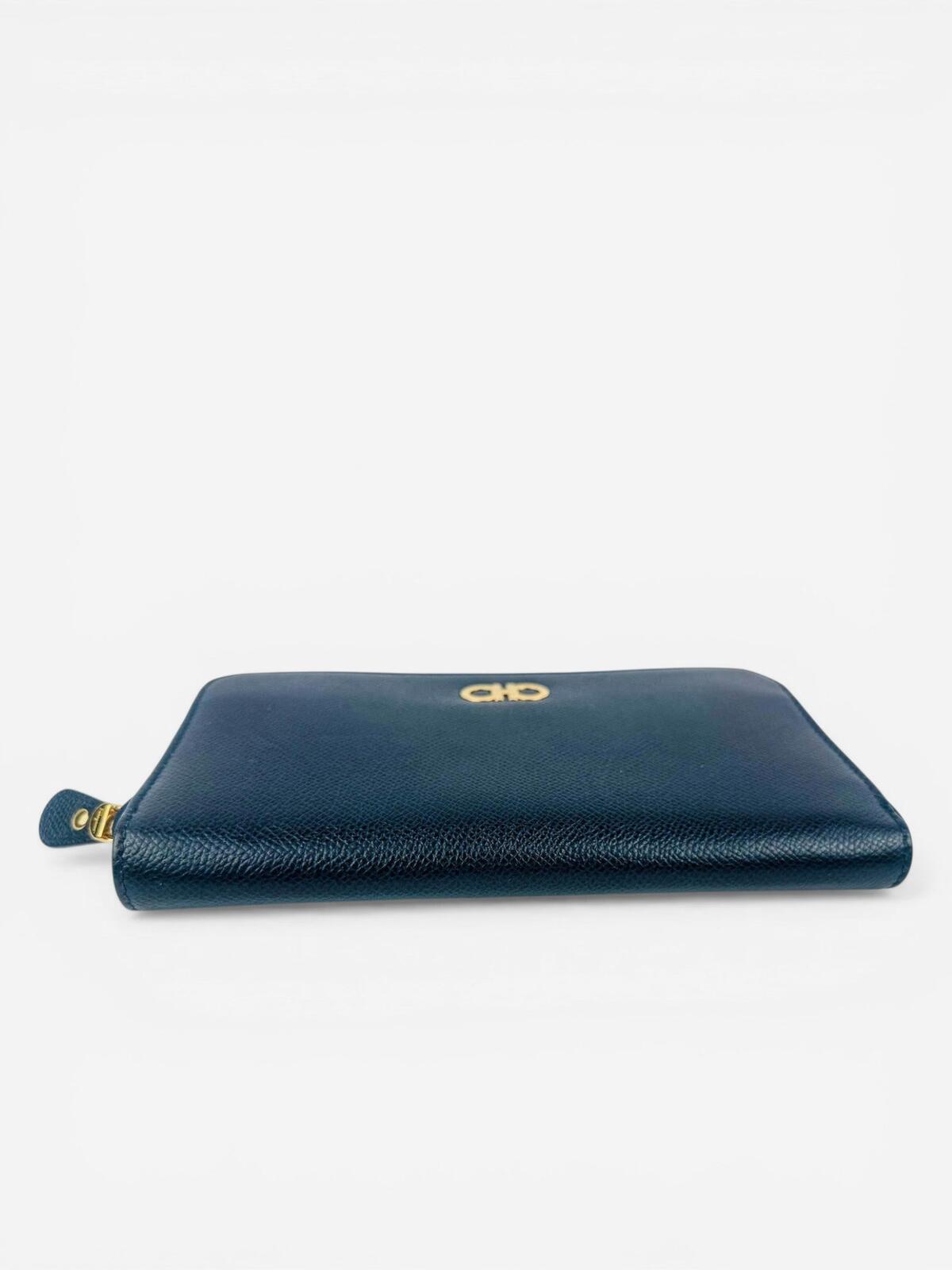Salvatore Ferragamo Gancini Zip-Around Wallet Navy Leather Gold | New