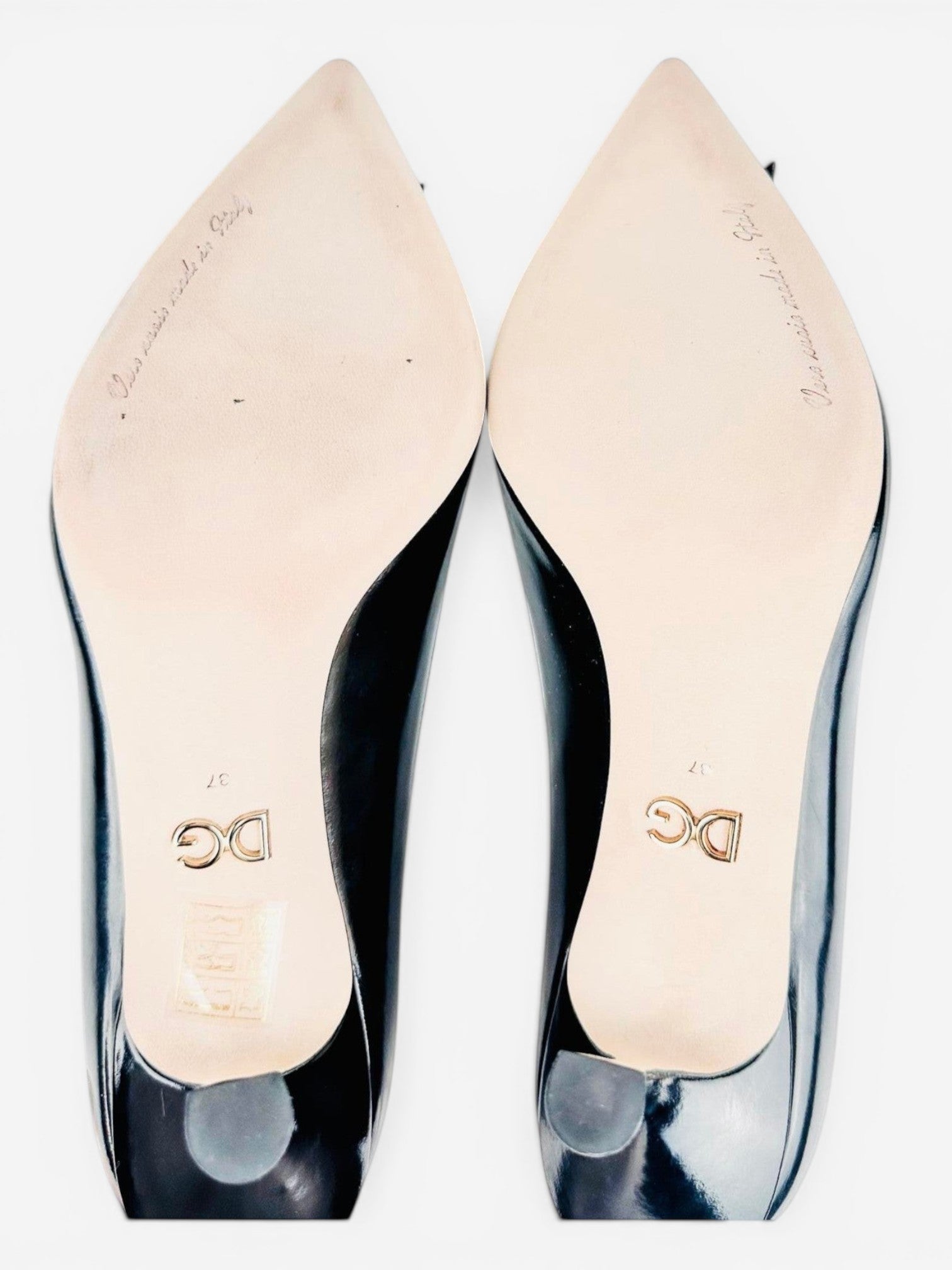 Dolce & Gabbana Comic Pop Art Appliqué Patent Leather Pointed Toe Pumps EU37 New