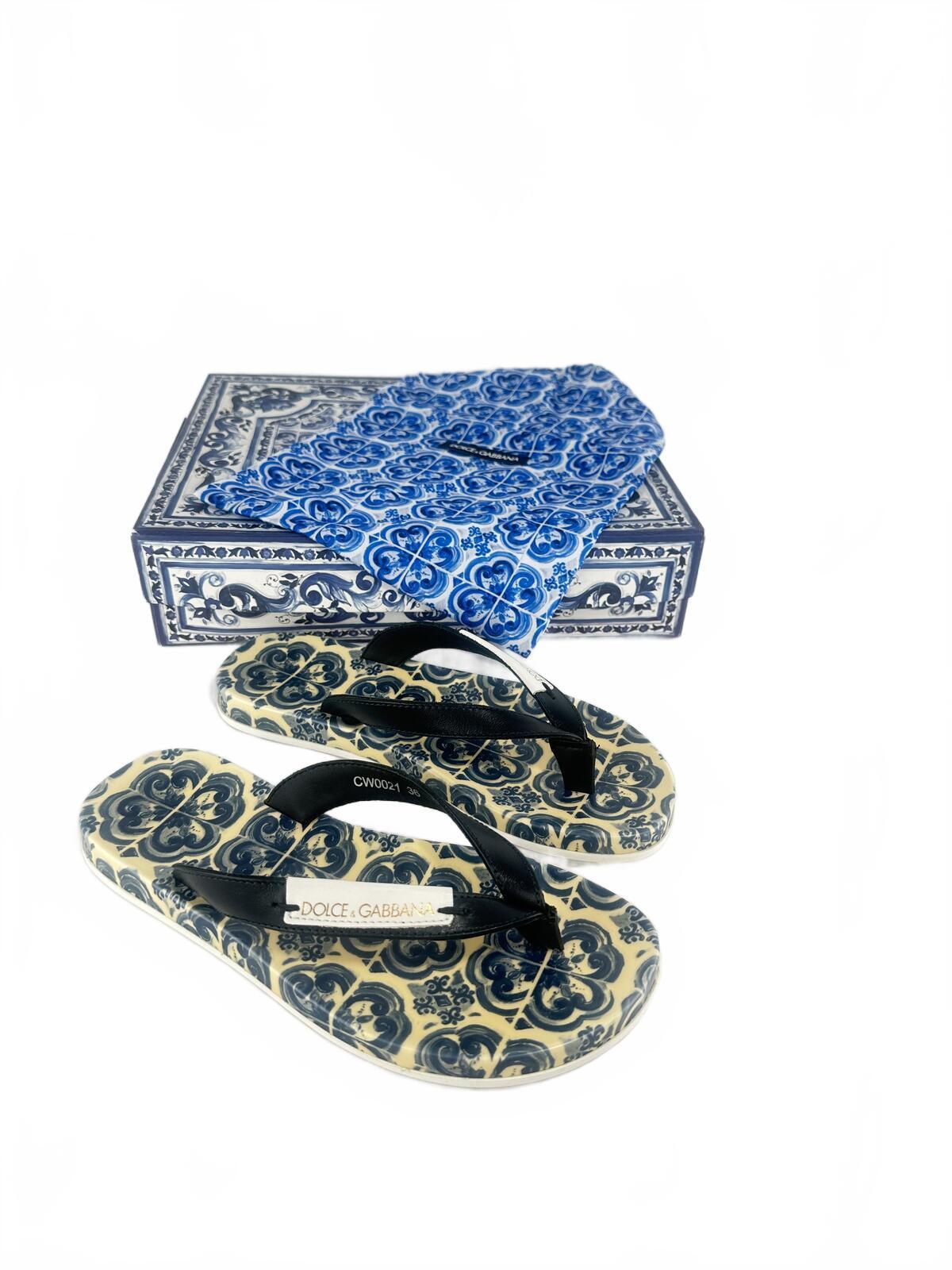 Dolce & Gabbana Maiolica Tile Print Flip Flop Thong Sandal EU 36 | NIB