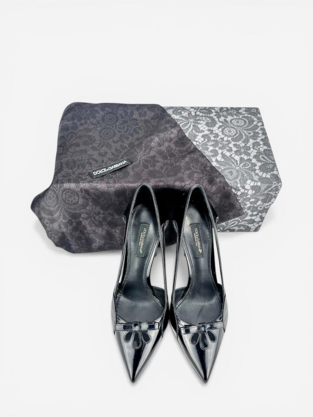 Dolce & Gabbana Black Patent Leather Bow Stiletto Pump EU 35.5 US 5.5 | NIB