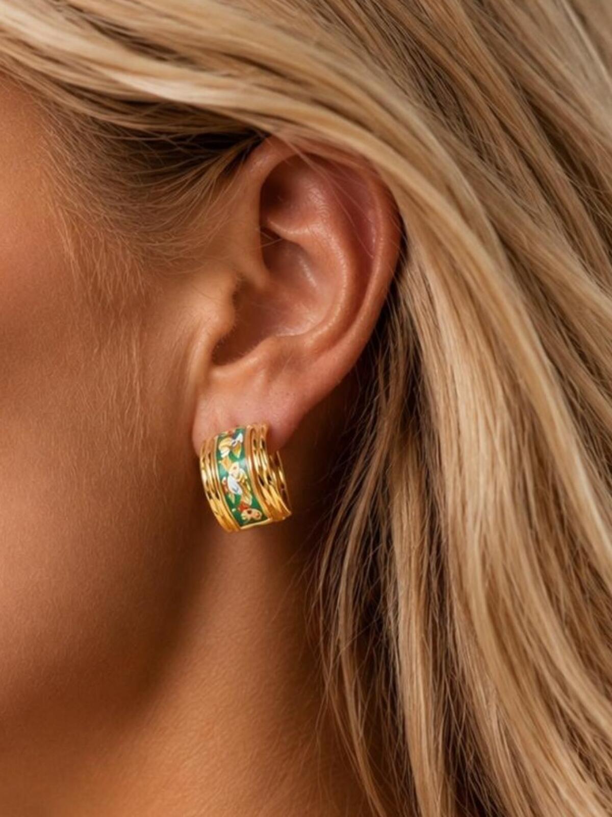 HERMES Hermès Vintage Gold Plated Enamel Bird Clip-On Earrings Green | Stamped - Vestir