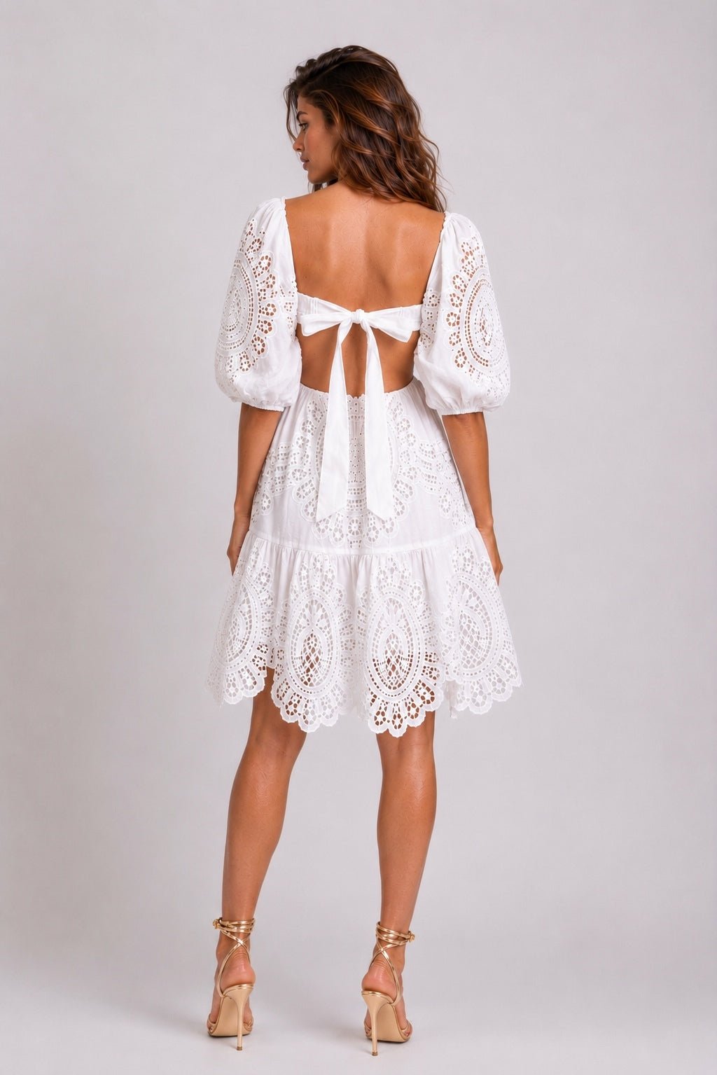 Zimmermann Zimmermann Vacay Lace Mini Dress White Linen Cutout Broderie Anglaise NWT AU 2 - Vestir
